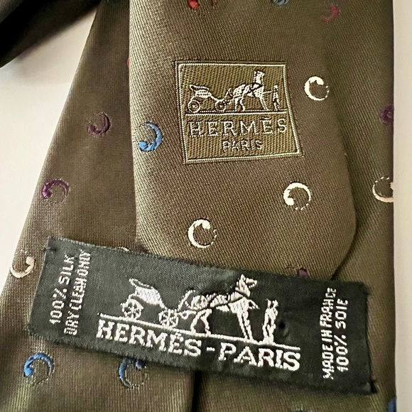 Hermes 100% Silk Tie for Men - Picture 11 of 14